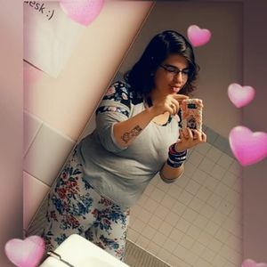 Meet your Posher, Catie